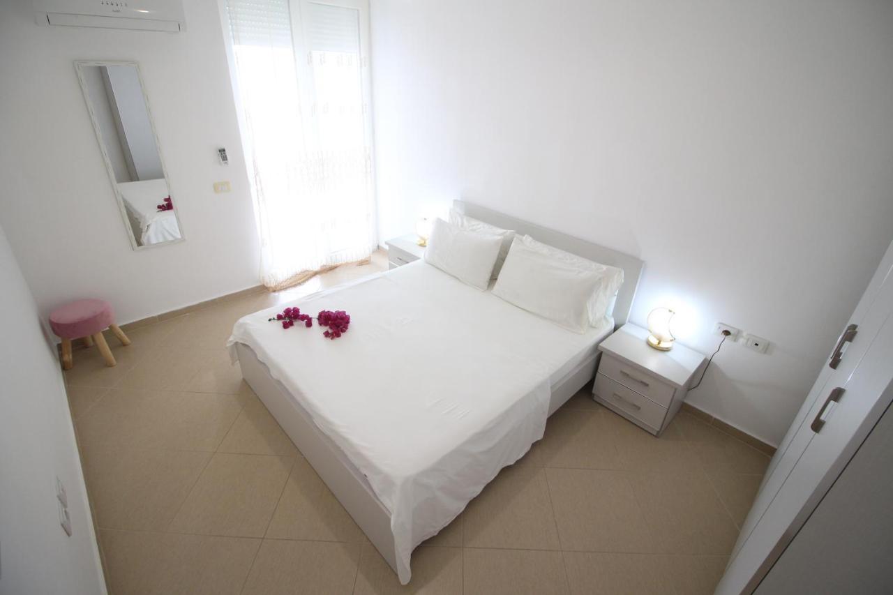 The Bay Apartments Саранде Екстериор снимка