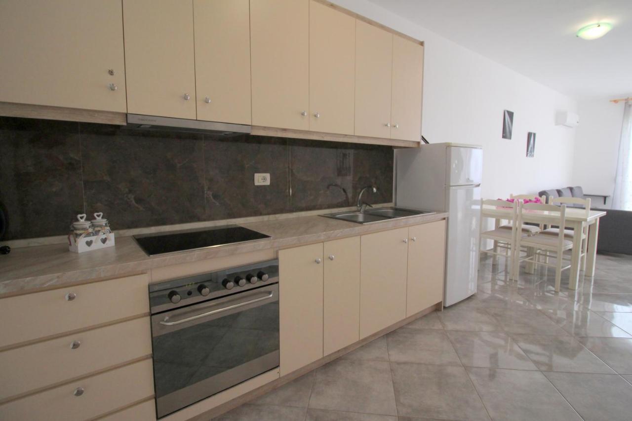 The Bay Apartments Саранде Екстериор снимка
